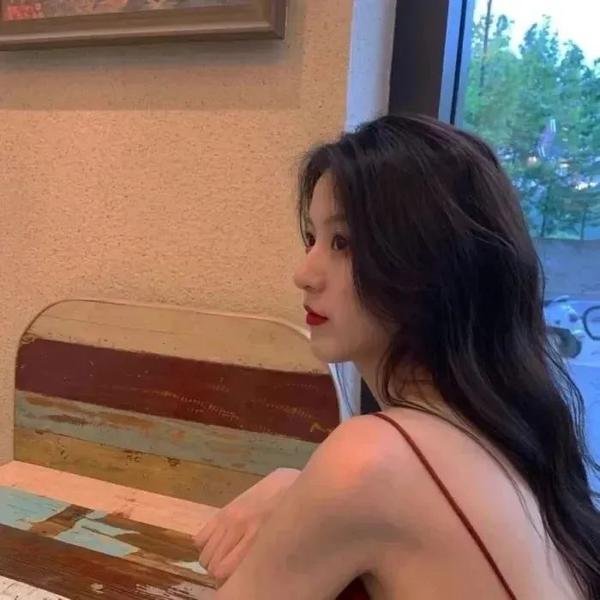 今时重逢不相逢